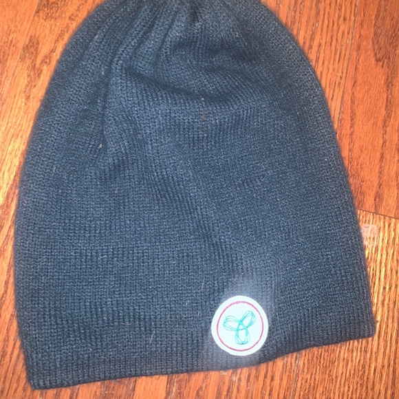 TNA hats - Picture 3 of 3